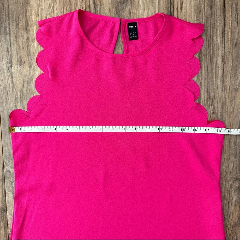 SHEIN NEW Scalloped Dress Size Medium